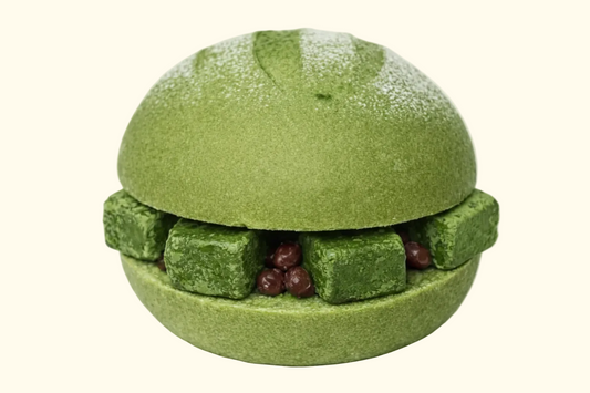 抹茶生巧蜜红豆米面包